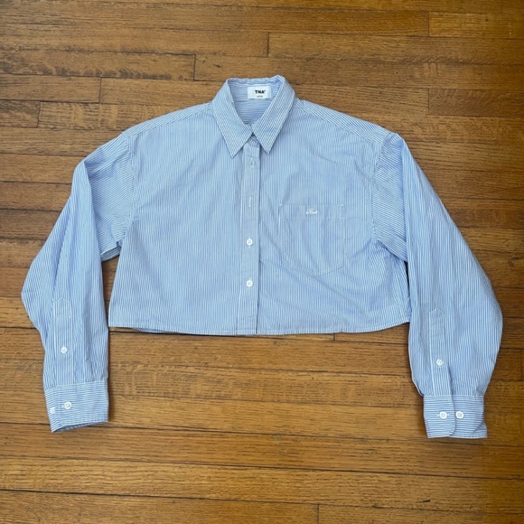Aritzia TNA Fergie Poplin Cropped Shirt. Periwinkle and white striped. sz 2xs - Picture 3 of 10